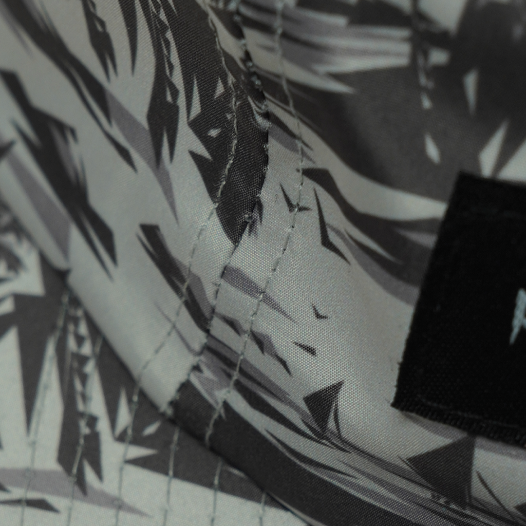 HAT | Black and White Proascape